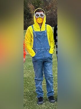 Minion costume for kids